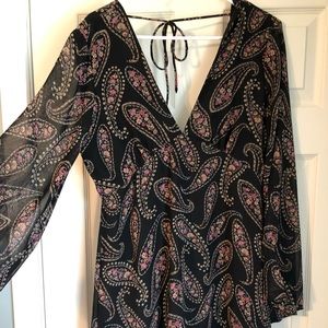 Forever 21 Long Sleeved Floral Dress